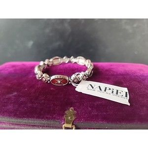 Napier Sugarberry  Stretchy Bracelet